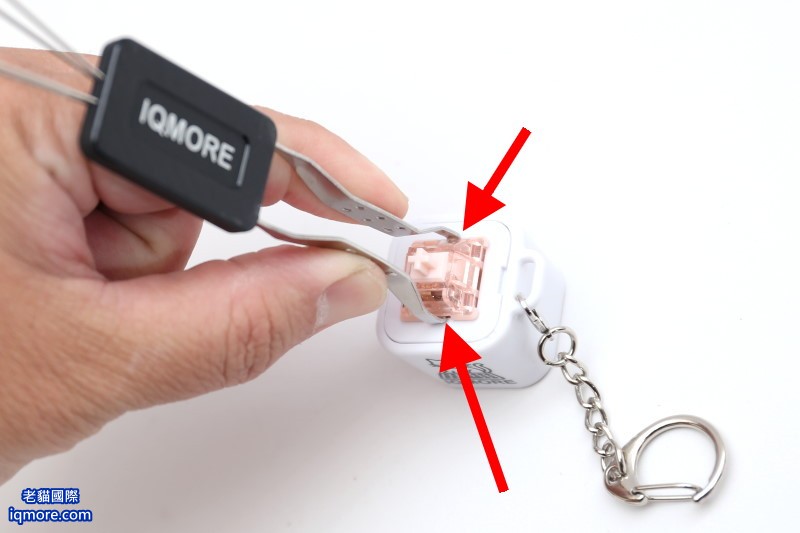 貓迷音 MaoMeme 教學:手動清除所有設定值 | 老貓國際有限公司 Iqmore International Co., Ltd. 貓迷音 MaoMeme 教學:手動清除所有設定值 | 老貓國際有限公司 Iqmore International Co., Ltd.